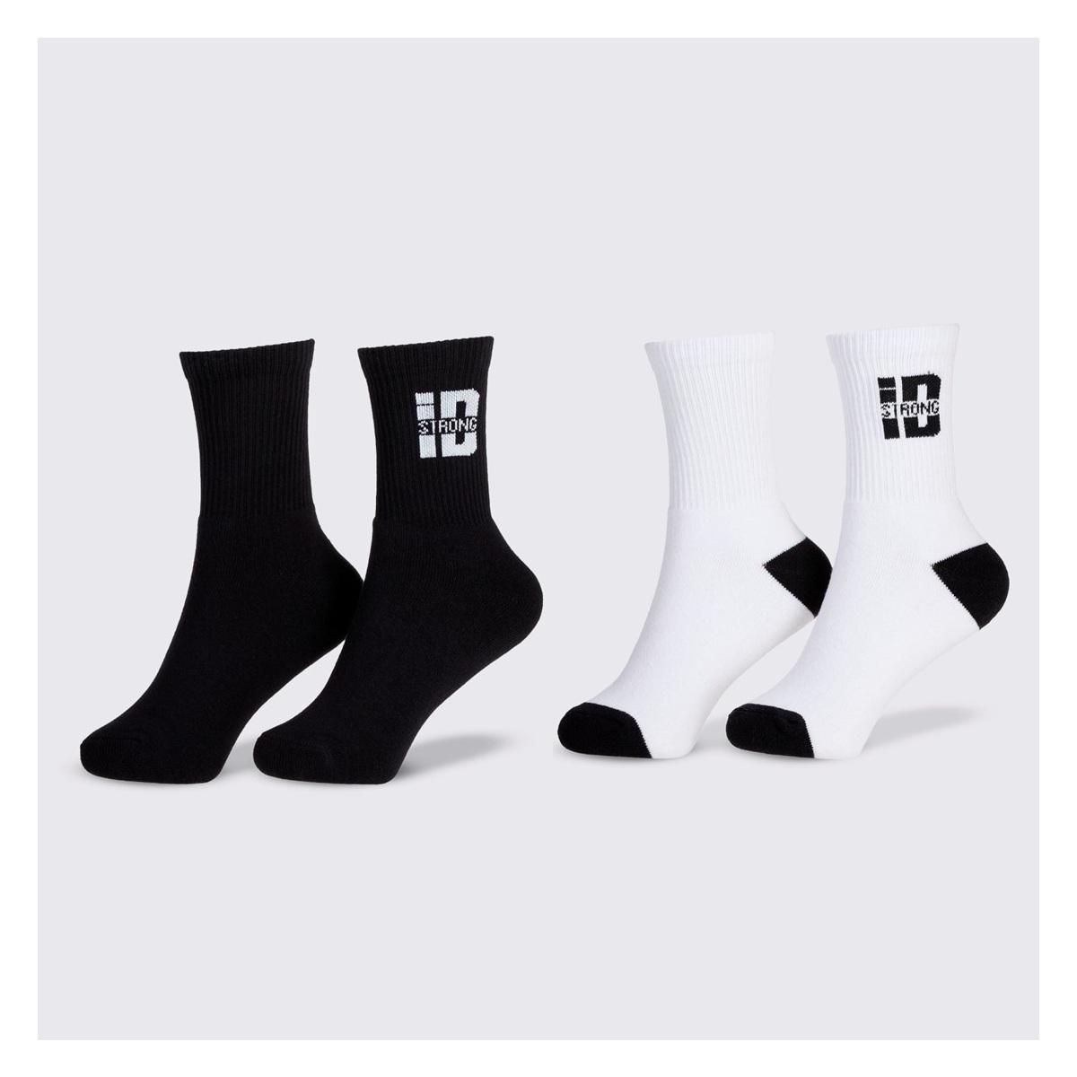 STRONG iD Half Crew Plush Socks